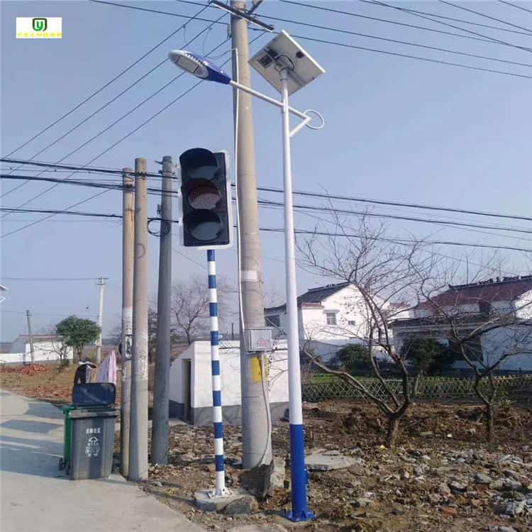澳门威尼斯人网站：卡特323换机油视频;卡特323挖掘机换机油全记录，新手小白也能学会